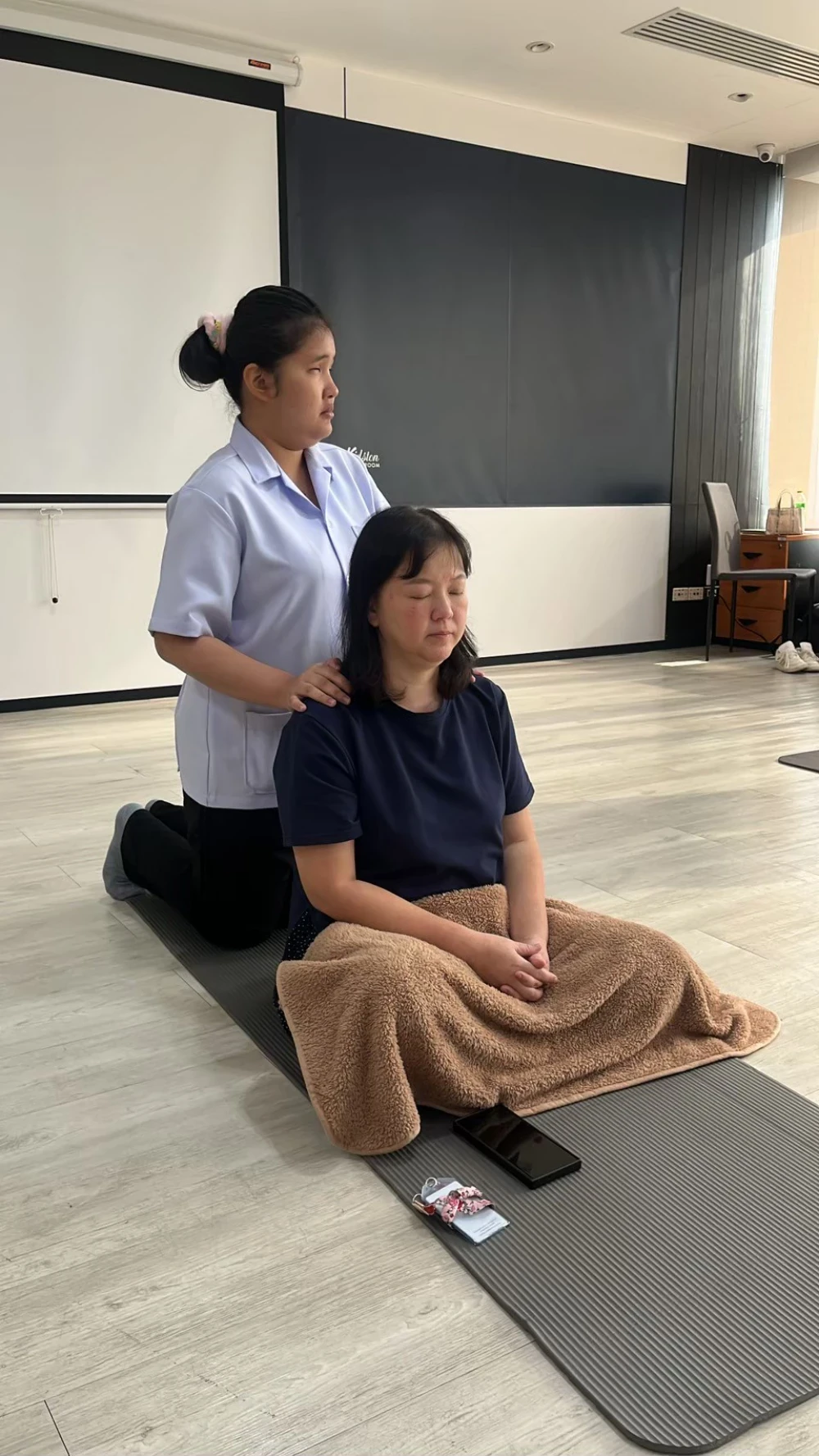 “Relaxation Massage by Visually Impaired Therapists” Program
